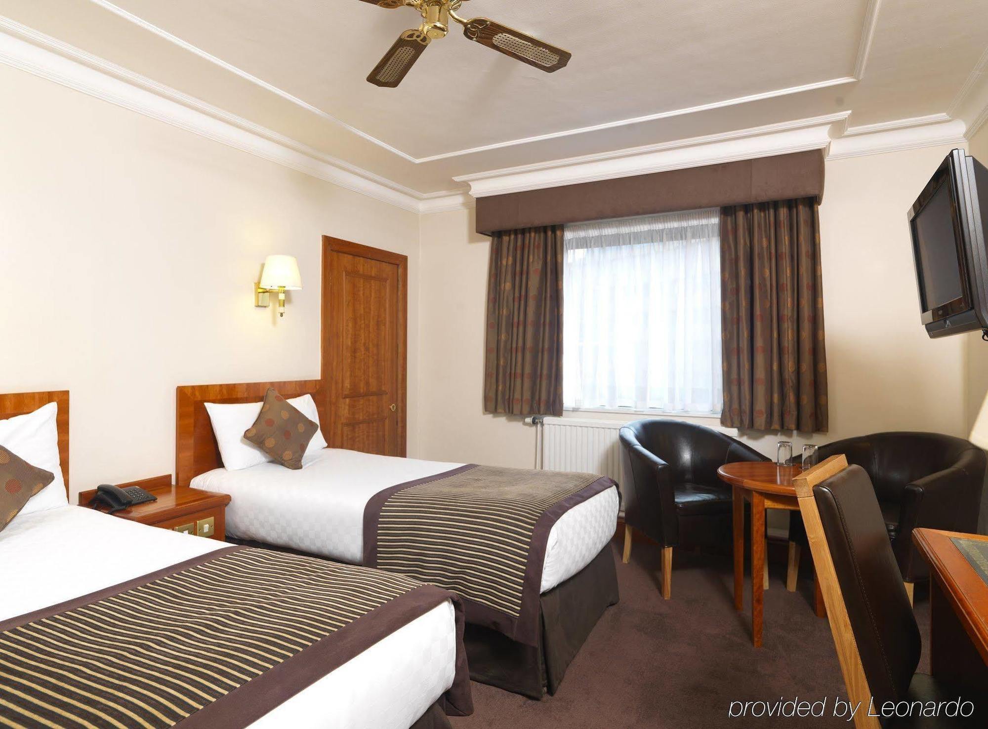 Thistle Edinburgh, The King James Room photo